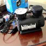 Compresor de Aire PSI Portátil - Inflador de Llantas. Carga Rápida, para Autos, Motos, Bicicletas, Pelotas